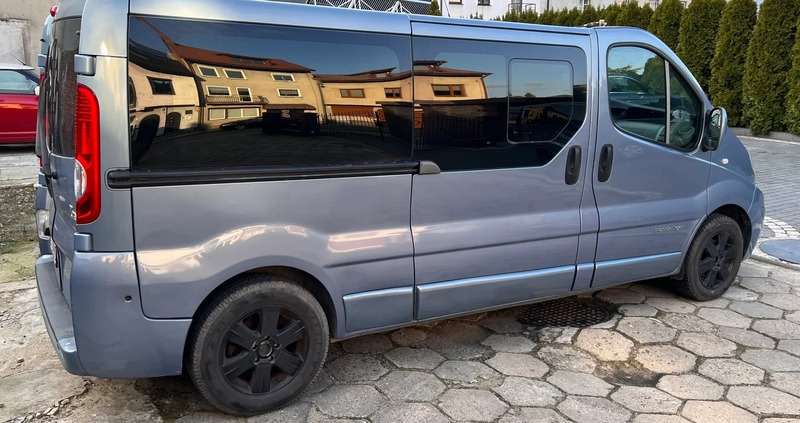 Renault Trafic cena 36999 przebieg: 442000, rok produkcji 2013 z Sieradz małe 79